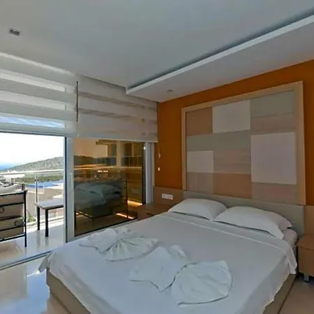 Sleeps 10 Pool Air Con Wifi